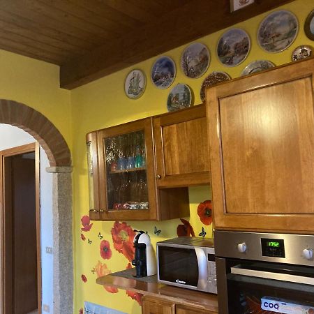 Un Bell Incontro Apartment Borgo Ticino Luaran gambar