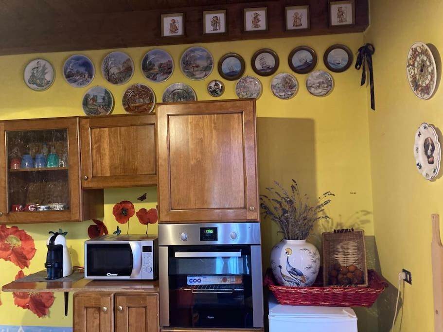 Un Bell Incontro Apartment Borgo Ticino Luaran gambar